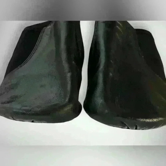 Capezio E-Series Slip-on Split Sole Jazz Shoe Size 9.5 M Black - Picture 8 of 10